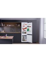 Bauknecht-Kuhl----Gefrierkombination-Einbaugerat-KGIE-2085-A---Stahl-2-doors-Lifestyle-frontal-open
