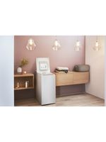 Bauknecht-Waschmaschine-Standgerat-WAT-DR1-1-Weiss-Toplader-A---Lifestyle-perspective-open