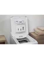 Bauknecht-Waschmaschine-Standgerat-WAT-Prime-752-PS-Weiss-Toplader-A----Lifestyle-perspective-open