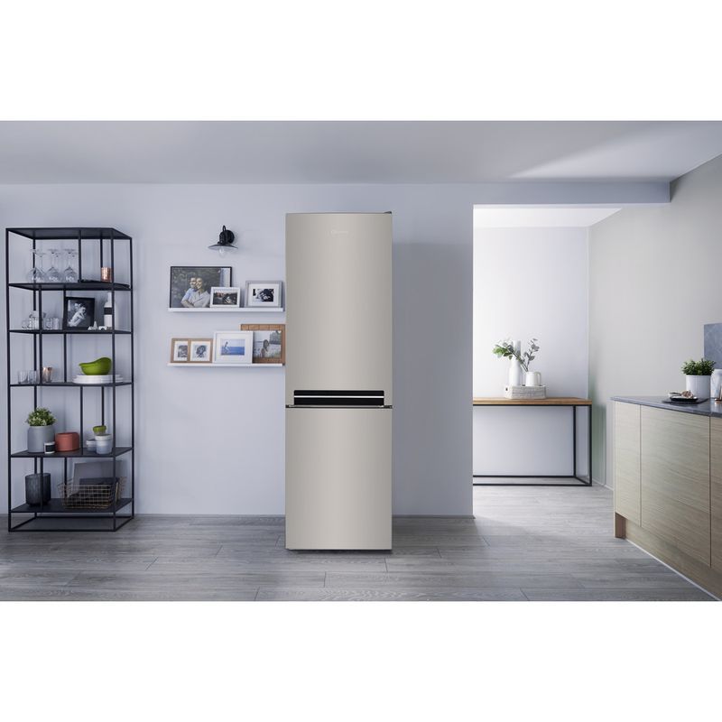 Bauknecht-Kuhl----Gefrierkombination-Standgerat-KGE-332-A---IN-Optic-Inox-2-doors-Lifestyle-frontal