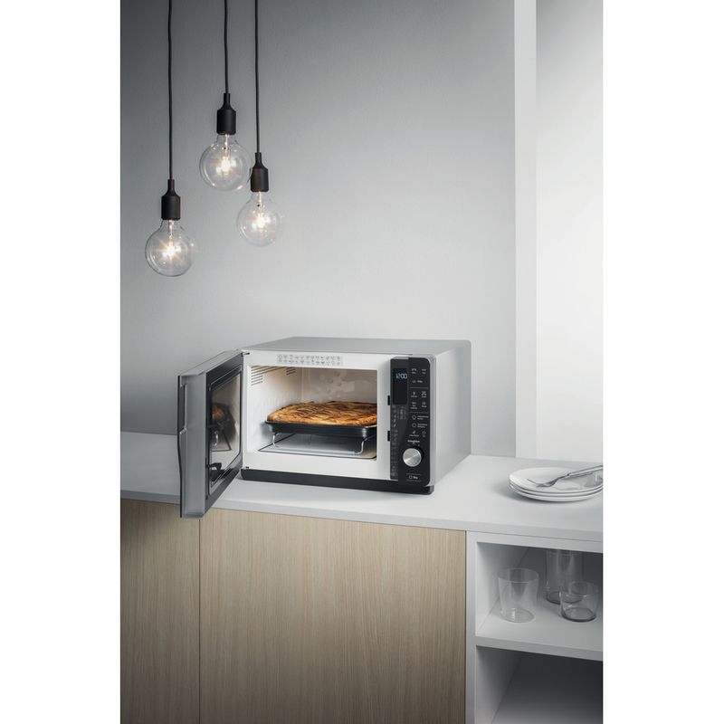 Bauknecht-Mikrowelle-Standgerat-MW-427-SL-Silber-Elektronisch-25-Mikrowelle-Grill-800-Lifestyle-perspective-open