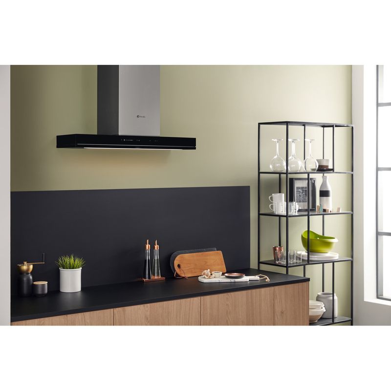 Bauknecht-Dunstabzugshauben-Einbaugerat-BHSS-90F-L-T-B-K-Schwarz-Wandmontage-Elektronisch-Lifestyle-perspective