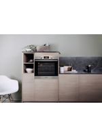 Bauknecht-Einbauherd-Backofen-Einbaugerat-BAR2S-K8-V2-IN-Elektrisch-A--Lifestyle-frontal