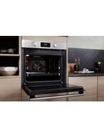 Bauknecht-Einbauherd-Backofen-Einbaugerat-BAR2S-K8-V2-IN-Elektrisch-A--Lifestyle-perspective-open
