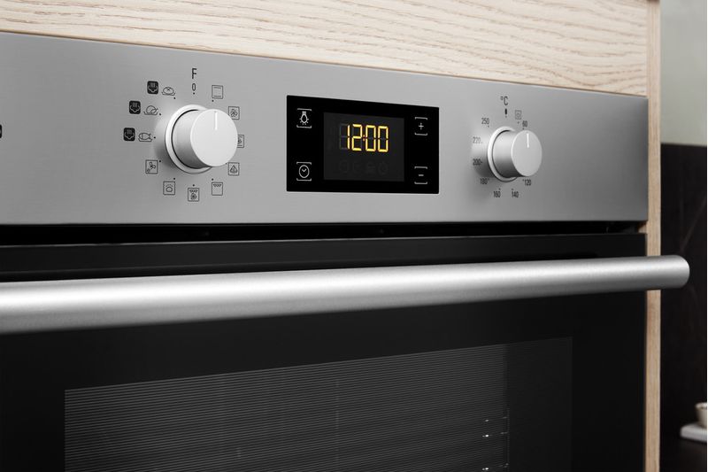 Bauknecht Einbauherd/Backofen Einbaugerät BAR2S K8 V2 IN Elektrisch A+ Lifestyle control panel