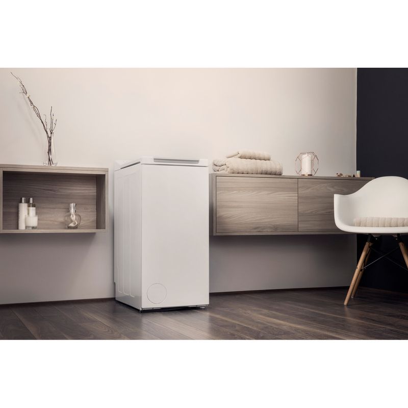 Bauknecht-Waschmaschine-Standgerat-WTL-46212-Weiss-Toplader-A---Lifestyle-perspective