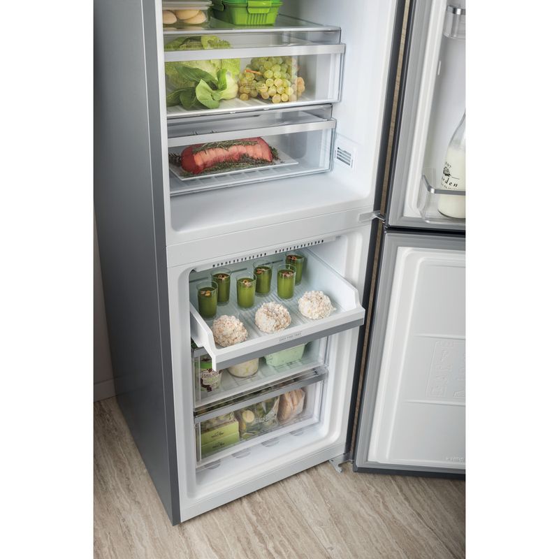 Bauknecht-Kuhl----Gefrierkombination-Standgerat-KGN-1830D-IN-Optic-Inox-2-doors-Lifestyle-perspective-open