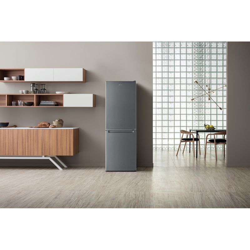 Bauknecht Kühl- / Gefrierkombination Standgerät KG StopFrost 172 IN 2 Optic Inox 2 doors Lifestyle frontal
