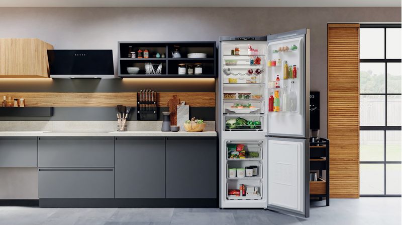 Bauknecht-Kuhl----Gefrierkombination-Standgerat-KGNF-210C2IN-Saturn-Steel-2-doors-Lifestyle-frontal-open