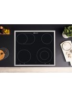 Bauknecht Kochfeld CHR 6642 IN Schwarz Radiant vitroceramic Lifestyle frontal top down