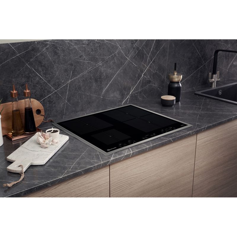 Bauknecht-Kochfeld-CTAI-9640FS-IN-Schwarz-Induction-vitroceramic-Lifestyle-perspective