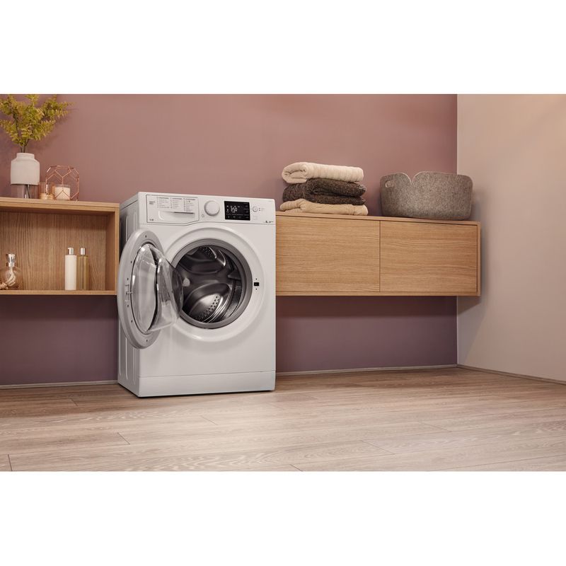 Bauknecht-Waschmaschine-Standgerat-WM-Sense-8G43PS-Weiss-Frontlader-A----Lifestyle-perspective-open