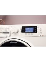 Bauknecht-Waschtrockner-Standgerat-WATK-Sense-97D6-EU-Weiss-Frontlader-Lifestyle-control-panel