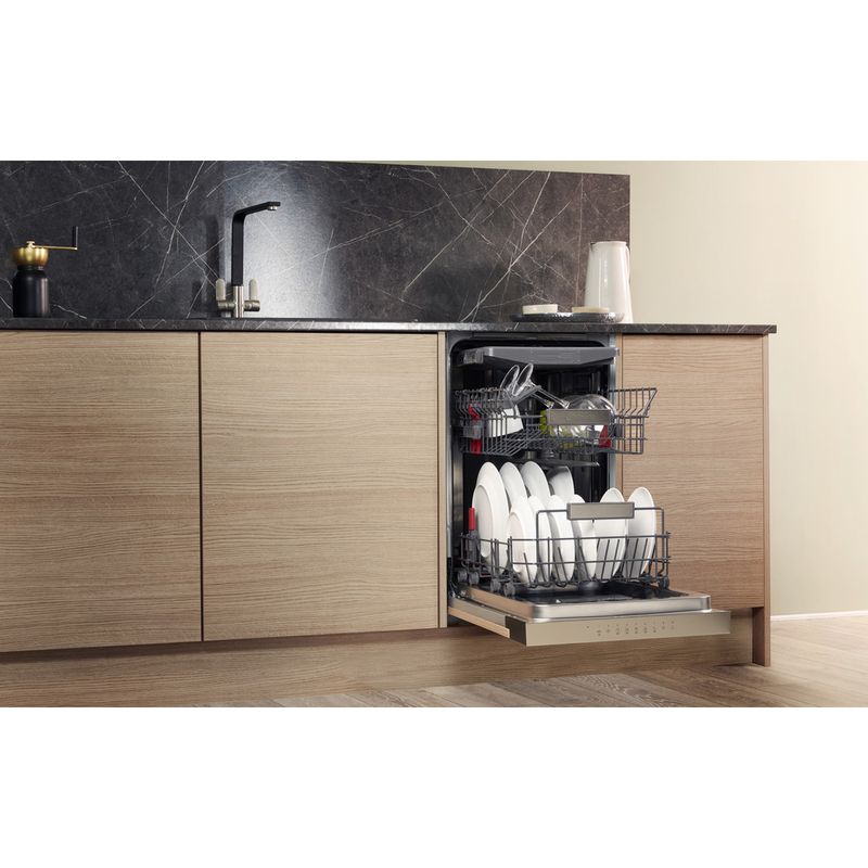 Bauknecht-Dishwasher-Einbaugerat-BSBO-3O21-PF-X-Teilintegriert-A---Lifestyle-perspective-open