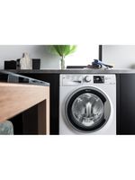 Bauknecht-Waschtrockner-Standgerat-WATK-Sense-96G6-DE-Weiss-Frontlader-Lifestyle-frontal