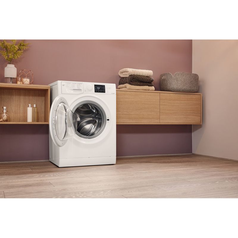 Bauknecht-Waschmaschine-Standgerat-Super-Eco-7418-Weiss-Frontlader-A----Lifestyle-perspective-open