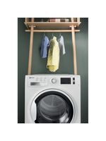 Bauknecht-Trockner-T-Sense-M11-8X3WKY-DE-Weiss-Lifestyle-frontal