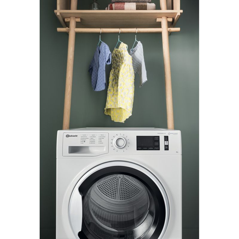 Bauknecht-Trockner-T-Sense-M11-8X3WKY-DE-Weiss-Lifestyle-frontal