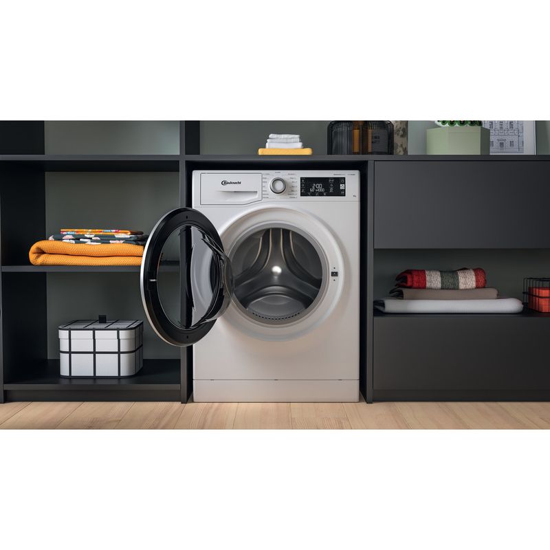 Bauknecht-Waschmaschine-Standgerat-WM-Elite-816-C-Weiss-Frontlader-D-Lifestyle-frontal-open