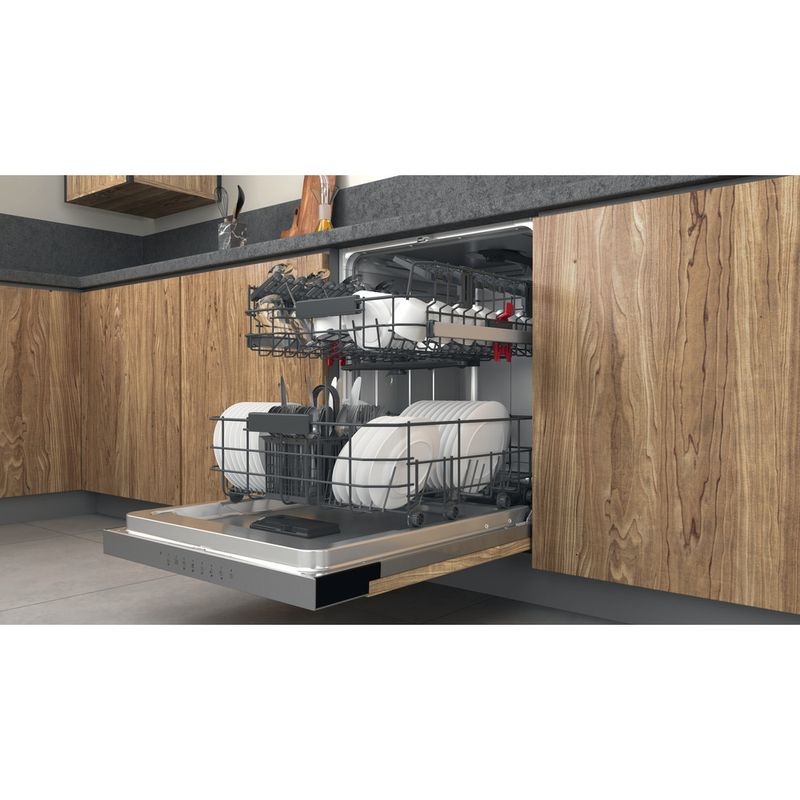 Bauknecht Dishwasher Einbaugerät OBBC Ecostar 5320 Teilintegriert D Lifestyle perspective open