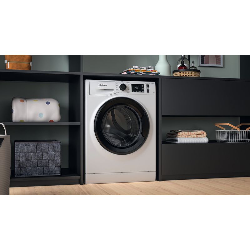 Bauknecht-Waschmaschine-Standgerat-WM-Elite-811-C-Weiss-Frontlader-C-Lifestyle-perspective