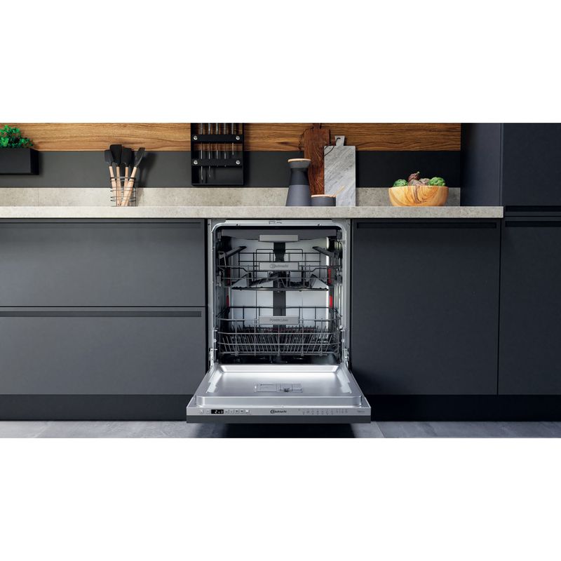 Bauknecht Dishwasher Einbaugerät OBIO PowerClean 6330 Vollintegriert (Lieferung ohne Möbelfront) D Lifestyle frontal open