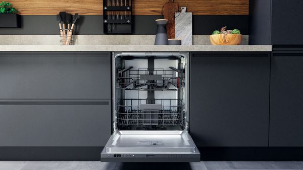 Bauknecht Dishwasher Einbaugerät OBIC Ecostar 5320 Vollintegriert (Lieferung ohne Möbelfront) D Lifestyle frontal open
