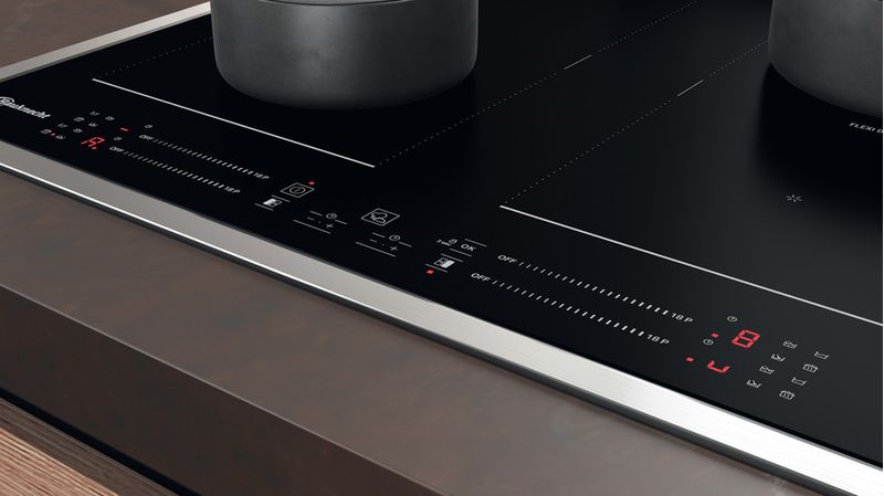 Bauknecht Kochfeld BS 4160C FT Schwarz Induction vitroceramic Lifestyle control panel