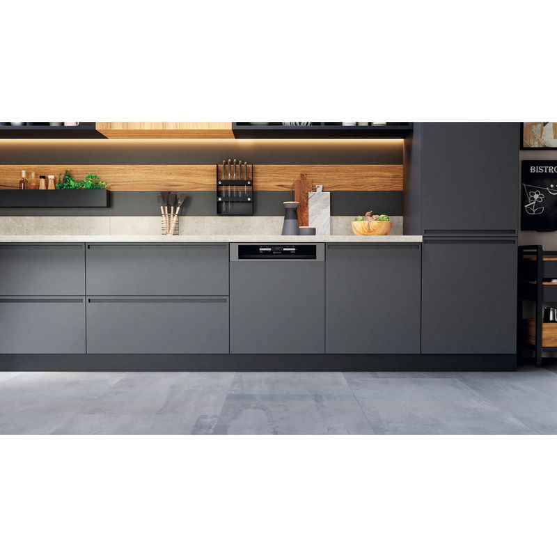 Bauknecht Dishwasher Einbaugerät OBBO PowerClean 6330 Teilintegriert D Lifestyle frontal