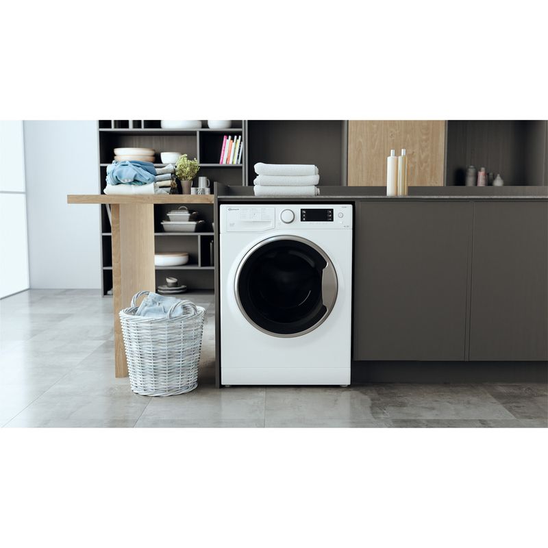 Bauknecht-Waschtrockner-Standgerat-WATK-Sense-96L6-DE-N-Weiss-Frontlader-Lifestyle-frontal
