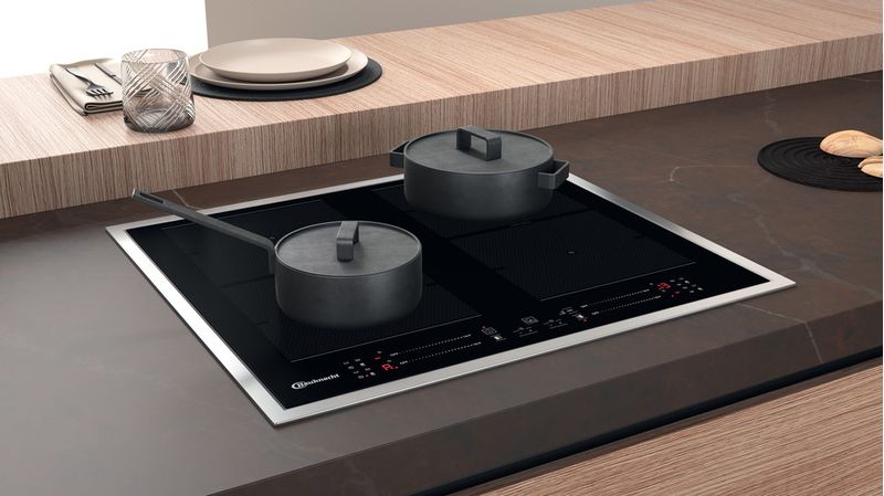 Bauknecht Kochfeld BS 3460F FT Schwarz Induction vitroceramic Lifestyle perspective