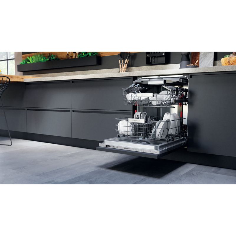 Bauknecht Dishwasher Einbaugerät BCIO 3O41 PLET S Vollintegriert (Lieferung ohne Möbelfront) C Lifestyle perspective open