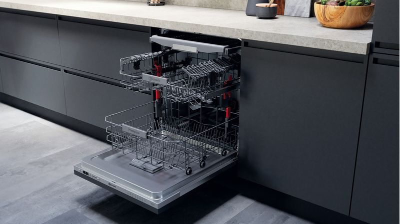 Bauknecht Dishwasher Einbaugerät BCIC 3T333 PFE Vollintegriert (Lieferung ohne Möbelfront) D Lifestyle perspective open