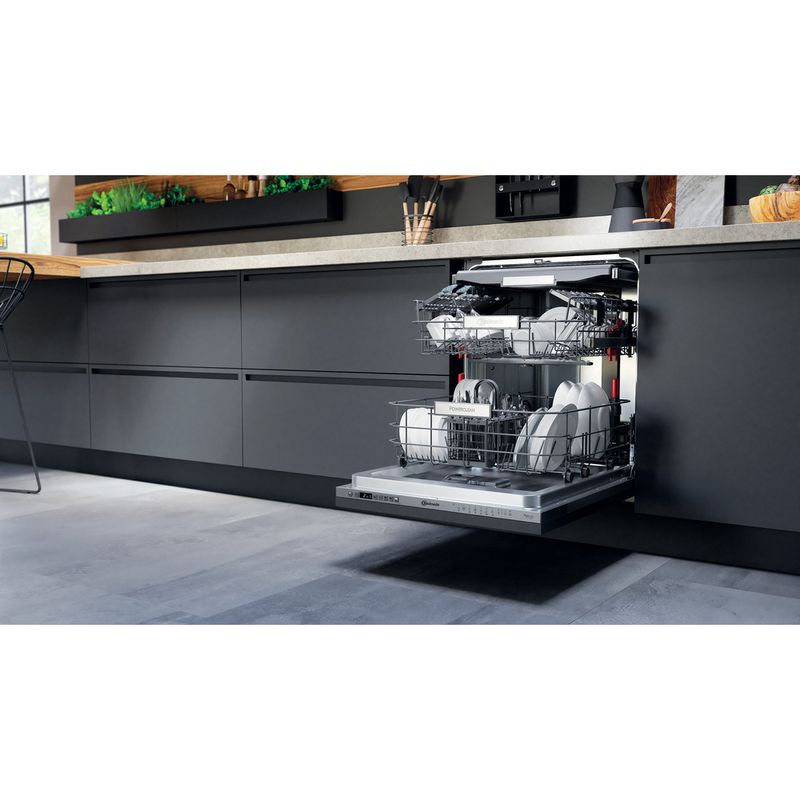 Bauknecht Dishwasher Einbaugerät BCIO 3T133 PFETC Vollintegriert (Lieferung ohne Möbelfront) D Lifestyle perspective open