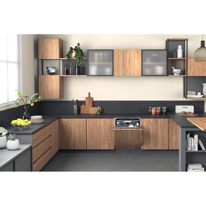 Bauknecht-Dishwasher-Einbaugerat-BCIF-5O539-PLEGT-Vollintegriert-B-Lifestyle-frontal