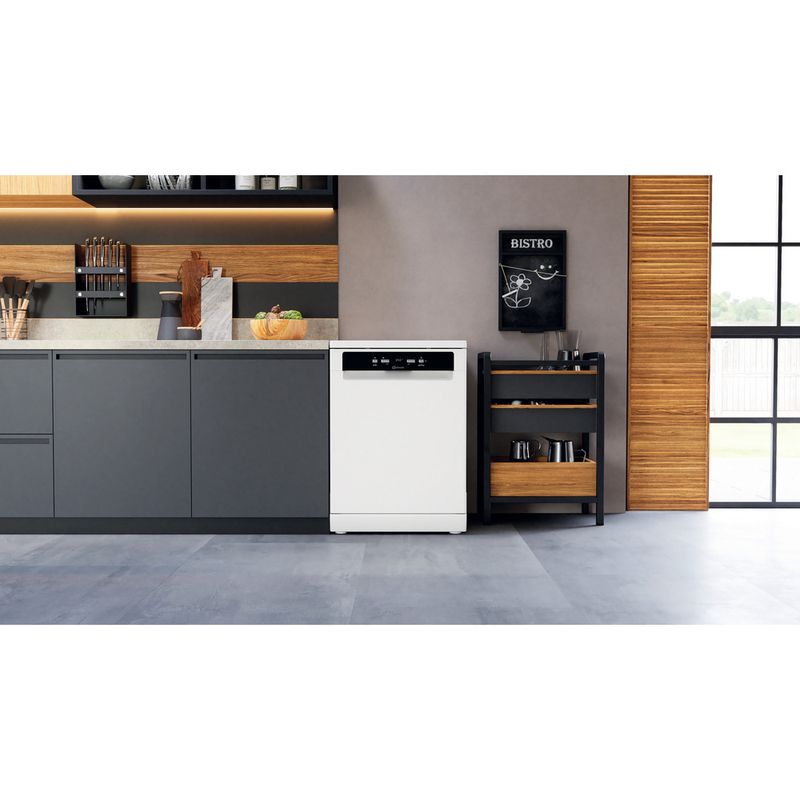 Bauknecht Dishwasher Standgerät IBFC 3C33 Standgerät D Lifestyle frontal