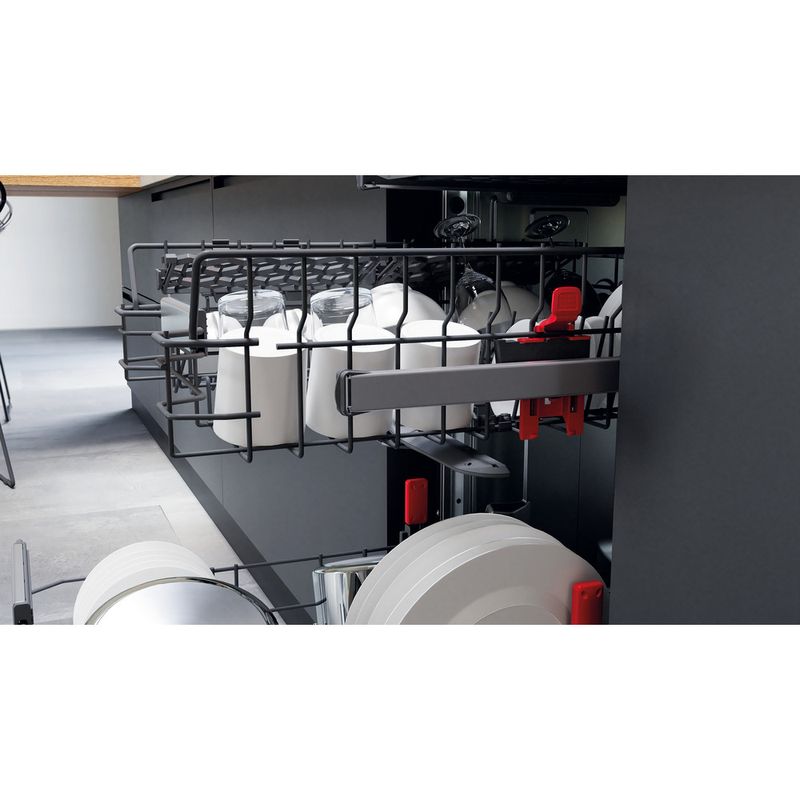 Bauknecht Dishwasher Einbaugerät BSUO 3O21 PF X Unterbau E Lifestyle detail