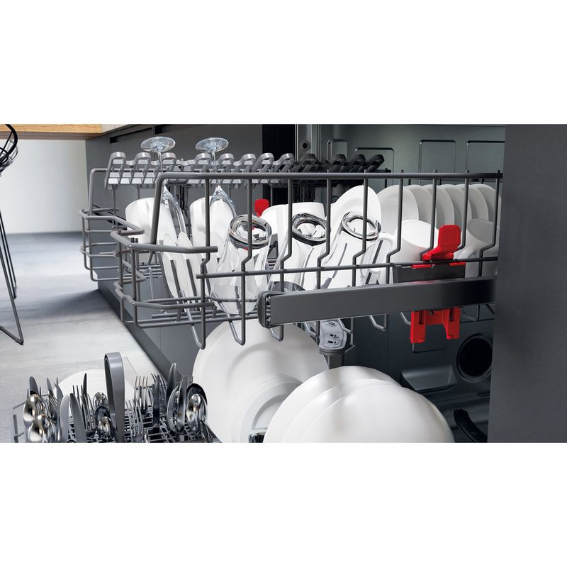 Bauknecht-Dishwasher-Einbaugerat-BRBE-2B19-X-Teilintegriert-F-Lifestyle-detail