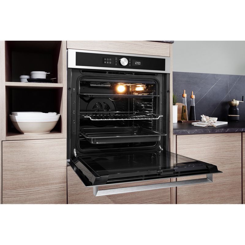 Bauknecht Einbauherd/Backofen Einbaugerät BIK5 DP8FS PT Elektrisch A+ Lifestyle perspective open