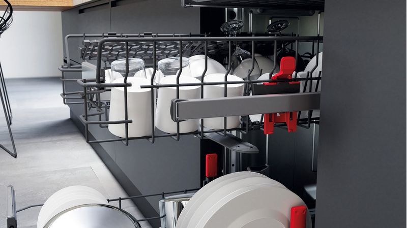 Bauknecht Dishwasher Einbaugerät BSBO 3O35 PF X Teilintegriert D Lifestyle detail