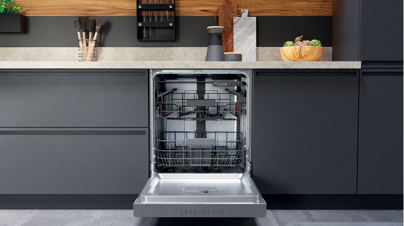 Bauknecht Dishwasher Einbaugerät BUO 3C33 C X Unterbau D Lifestyle frontal open