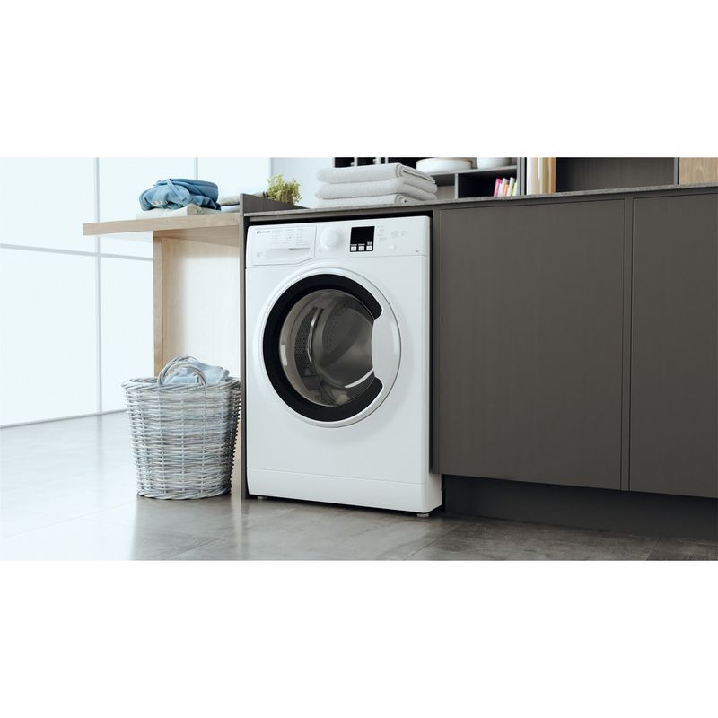 Bauknecht-Waschmaschine-Standgerat-WM-62-SLIM-N-Weiss-Frontlader-F-Lifestyle-perspective