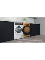 Bauknecht Trockner B8 D84WB DE Weiss Lifestyle perspective open
