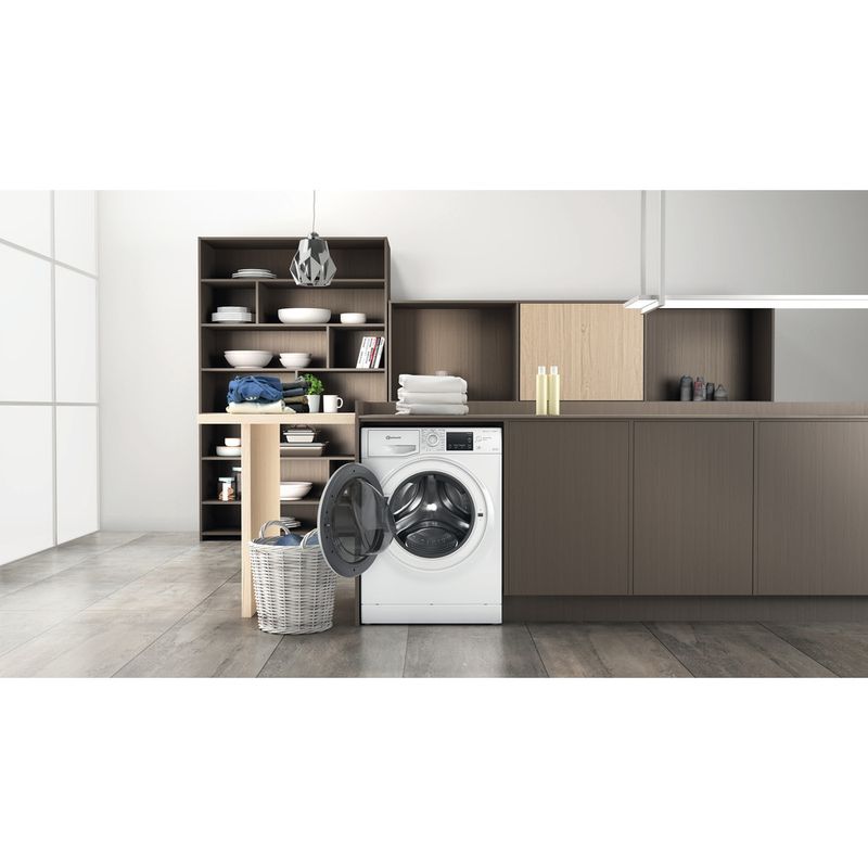 Bauknecht Waschtrockner Standgerät WT AO 86 43 N Weiss Frontlader Lifestyle frontal open