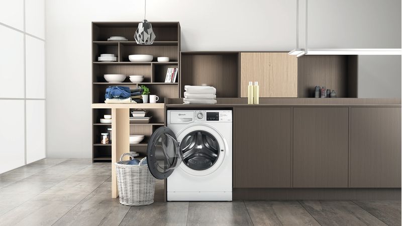 Bauknecht Waschtrockner Standgerät WATK Sense 86S 41 N Weiss Frontlader Lifestyle frontal open