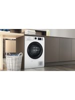Bauknecht-Trockner-TKL-M11-83-N-Weiss-Lifestyle-perspective