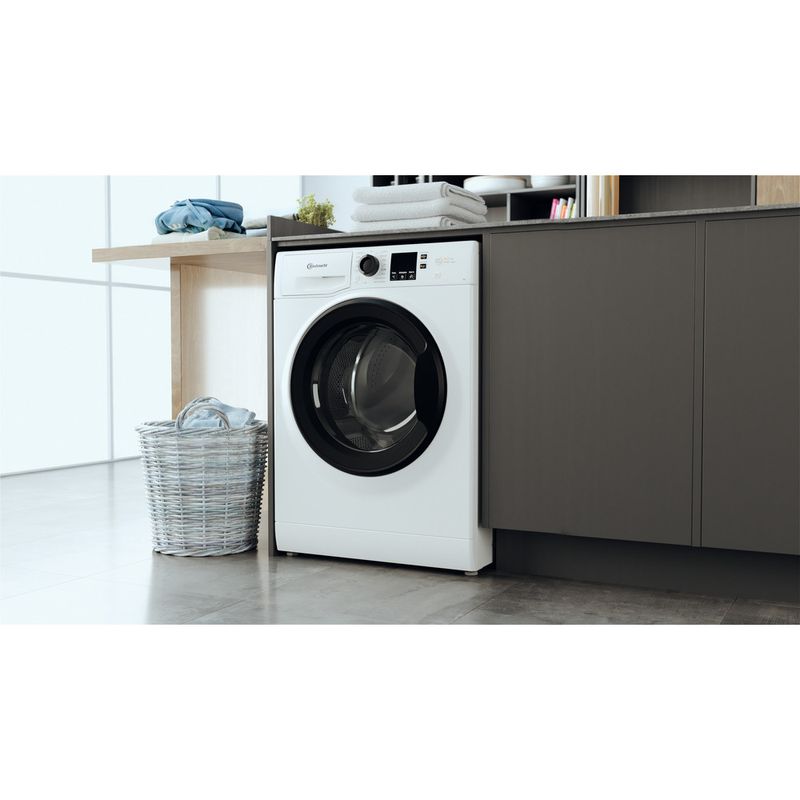 Bauknecht Waschmaschine Standgerät WM 9 M100 B Weiss Frontlader B Lifestyle perspective