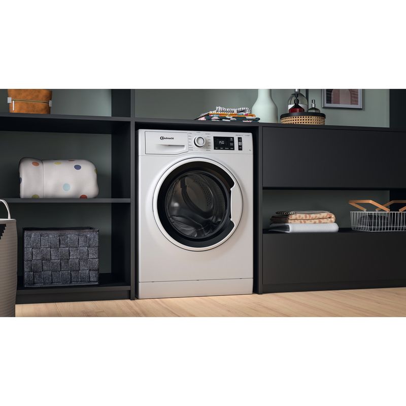Bauknecht Waschmaschine Standgerät WM 71 B Weiss Frontlader B Lifestyle perspective