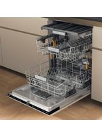 Bauknecht Dishwasher Einbaugerät B7I HF60 TUC Vollintegriert (Lieferung ohne Möbelfront) A Perspective open