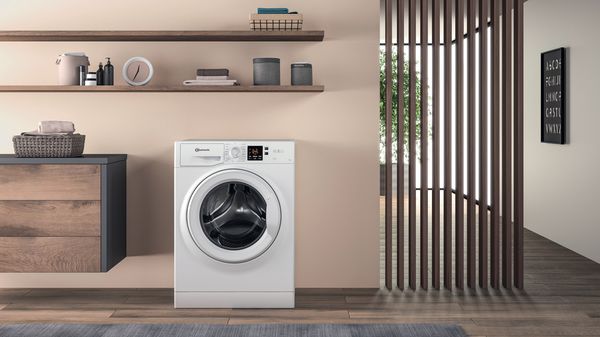 Bauknecht Waschmaschine Standgerät WBP 714 B Weiss Frontlader B Lifestyle frontal